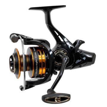 Mulineta Carp Expert Black Shadow Light Feeder, 8 rulmenti