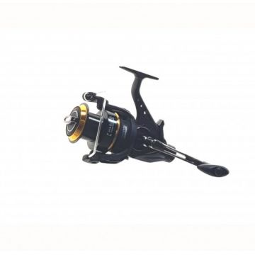 MULINETA HAKUYO YK 5000 Accesorii pescuit > Nada si momeli CU  11+1 RULMENTI CU BAITRUNNER